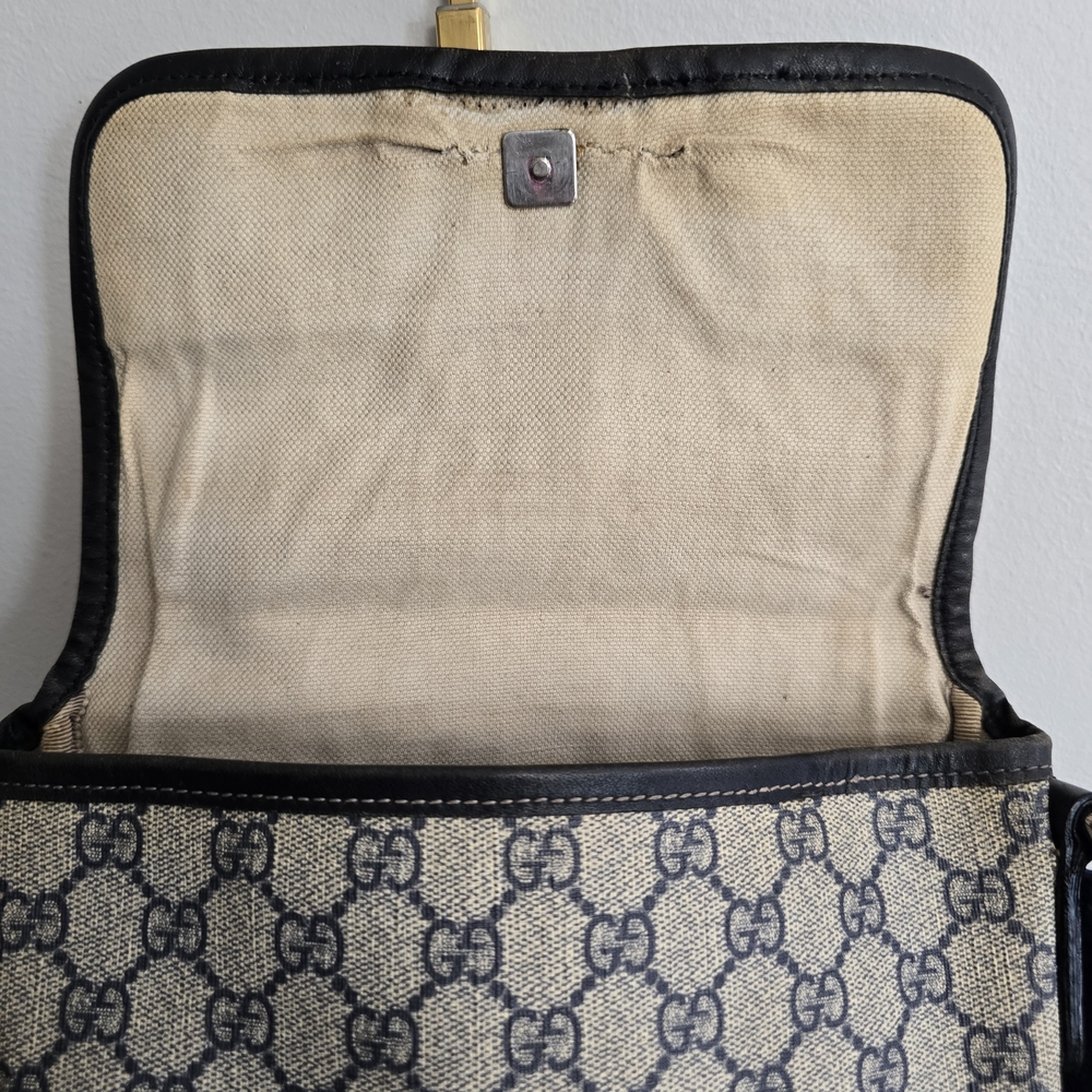 GUCCI GG Brown Supreme Monogram Coated Canvas Small Messenger Bag - Picture 4 of 10